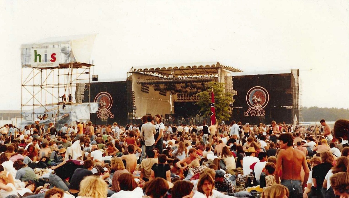 AC/DC's 1979 Concert & Tour History | Concert Archives