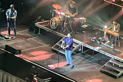 tags: Scotty McCreery, Columbus, Ohio, United States, Nationwide Arena - Brooks & Dunn / Scotty McCreery / Megan Moroney on Jun 16, 2023 [070-small]
