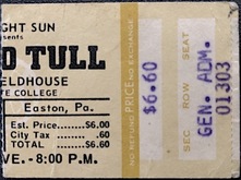 Jethro Tull / UFO on Oct 23, 1975 [433-small]