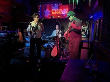 Qway, Big Shrimp / Qway / Uncle Kunkel's One Gram Band on Dec 5, 2024 [638-small]