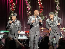 The Spinners, tags: The Spinners - The Spinners on Dec 15, 2024 [961-small]