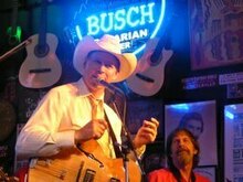 John England & The Western Swingers on Jun 6, 2016 [349-small]