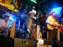 John England & The Western Swingers on Jun 6, 2016 [351-small]