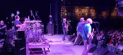 Jawbreaker / Descendents / Face To Face / Samiam on Apr 8, 2022 [469-small]