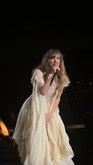 Taylor Swift / Sabrina Carpenter on Nov 20, 2023 [029-small]