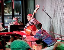 Glenn Paul Trio - Dave Hollingshead, Glenn Paul, Ethan Tilbury on Dec 21, 2024 [772-small]