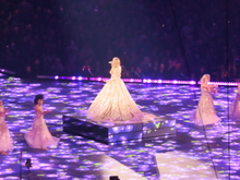 Taylor Swift / Gracie Abrams on Dec 7, 2024 [399-small]