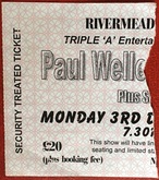 Paul Weller on Dec 3, 2001 [139-small]