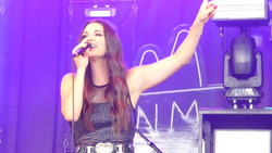 Carly Pearce / Niko Moon / Hannah Ellis on Jul 19, 2024 [032-small]