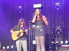 Carly Pearce / Niko Moon / Hannah Ellis on Jul 19, 2024 [035-small]