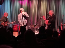 Bernard Fowler/ Laurence Juber/ Vicky Peterson/ John Cowsill on Dec 14, 2024 [661-small]