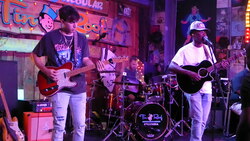 Sasha McVeigh / Scoot Teasley on Aug 19, 2023 [653-small]