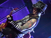 Guns N' Roses / Toilet Boys on Feb 15, 2012 [446-small]