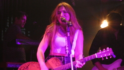 Tenille Townes / Mel Washington on Aug 25, 2022 [183-small]
