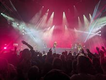 Sum 41 / PUP / Gob on Jan 24, 2025 [588-small]