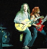 KISS / Ted Nugent / Skid Row on Apr 1, 2000 [809-small]