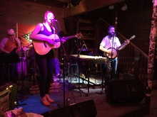Dana Louise & the Glorious Birds on Apr 21, 2015 [926-small]