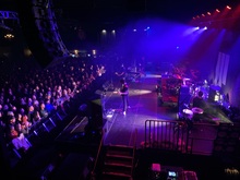 Manchester Orchestra / Lunar Vacation / Petey USA on Nov 13, 2022 [996-small]
