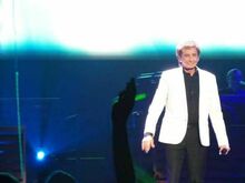 Barry Manilow on Jan 30, 2014 [304-small]
