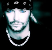 Bret Michaels on May 24, 2012 [147-small]