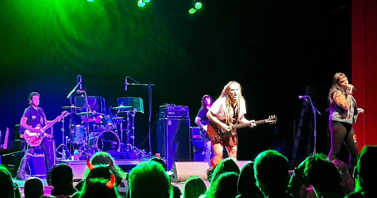 Hell's Belles - All Female AC/DC Tribute Band's 2025 Concert Photos ...