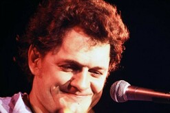 Harry Chapin on Apr 13, 1977 [285-small]