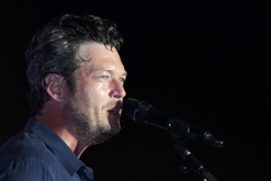 Blake Shelton on Sep 2, 2011 [334-small]