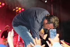 Blake Shelton on Sep 2, 2011 [337-small]