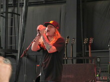 Seether / Sick Puppies / 10 Years / Dirty Heads / Saving Abel on Apr 16, 2011 [374-small]