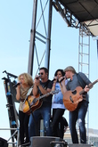 Maroon 5 / Wiz Khalifa / The Darkness / Little Big Town / Mr. Greengenes on May 19, 2012 [401-small]