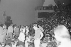 Yusuf / Cat Stevens on Oct 21, 1971 [449-small]