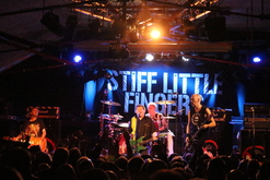 Stiff Little Fingers on Mar 1, 2016 [847-small]