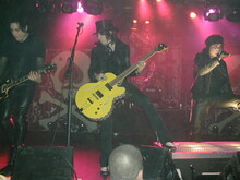 Beautiful Creatures / Brides of Destruction on Mar 2, 2005 [626-small]