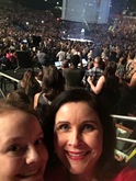 Adele on Oct 28, 2016 [457-small]