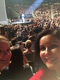Adele on Oct 28, 2016 [459-small]