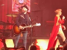 Sugarland / Brandy Clark / Clare Bowen on May 25, 2018 [851-small]