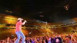 Jason Aldean performing the first ever concert to be held in University of. GA's Sanford Stadium in Athens, GA., Jason Aldean / Luke Bryan / Jake Owen / Thomas Rhett / Kelly Clarkson (hologram) / Ludacris on Apr 13, 2013 [648-small]