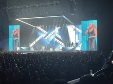 Kylie Minogue / Mallrat on Feb 15, 2025 [568-small]
