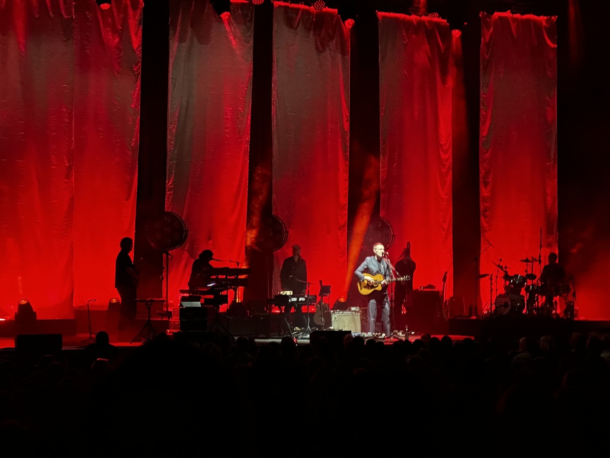 David Gray to perform at Coca-Cola Arena for the first time: Tickets ...