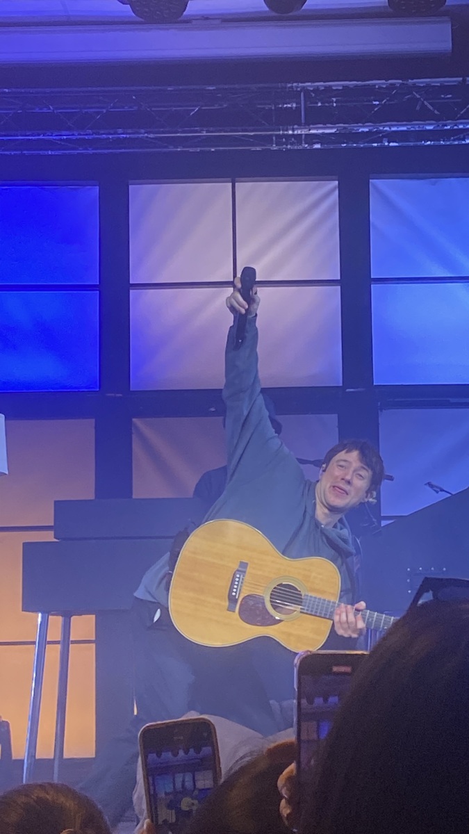 Alec Benjamin