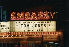 Tom Jones on Feb 28, 1986 [410-small]