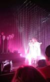 Purity Ring / HEALTH on Oct 30, 2016 [607-small]