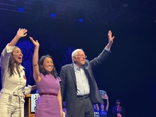 Bernie Sanders / Speedy Ortiz / NeoWolf on May 14, 2023 [090-small]