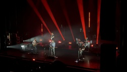 Snow Patrol / Sorcha Richardson on Mar 25, 2025 [308-small]