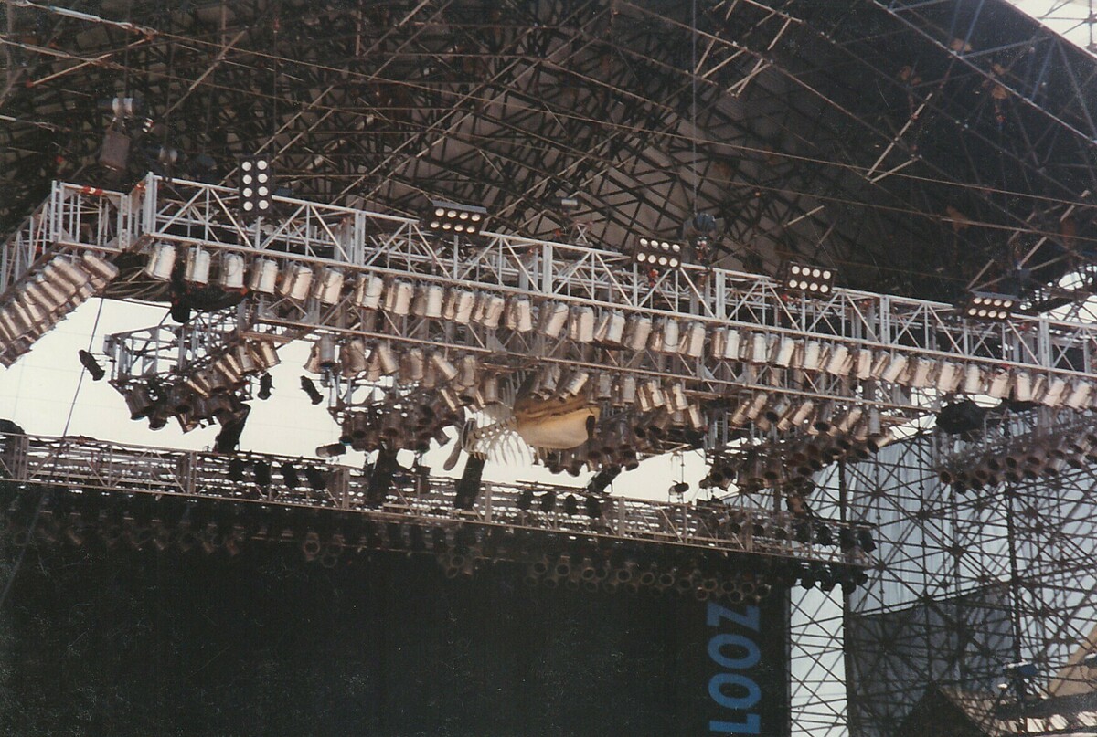 Rage against the machine live on tour 1993