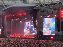tags: Green Day, London Stadium, Queen Elizabeth Olympic Park - Green Day / Fall Out Boy / Weezer / Amyl and the Sniffers on Jun 24, 2022 [564-small]
