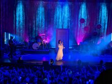 Mitski / Chai on Feb 19, 2022 [365-small]