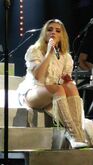 Sabrina Carpenter / Alex Aiono / New Hope Club on Aug 8, 2017 [392-small]