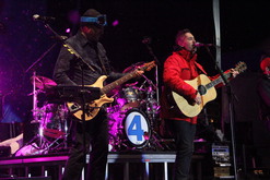 "Vail Snow Daze" / Barenaked Ladies on Dec 12, 2009 [867-small]
