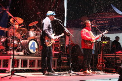 "Vail Snow Daze" / Barenaked Ladies on Dec 12, 2009 [869-small]